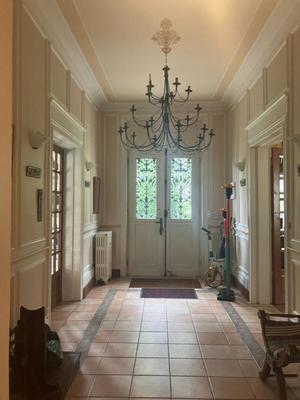 Demeure - 393 m² - 12 pièces