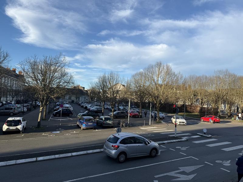 Appartement - 56 m² - 2 pièces