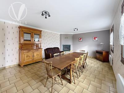 Maison - 154 m² - 8 pièces