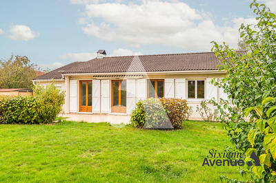 Maison - 98 m² - 4 pièces