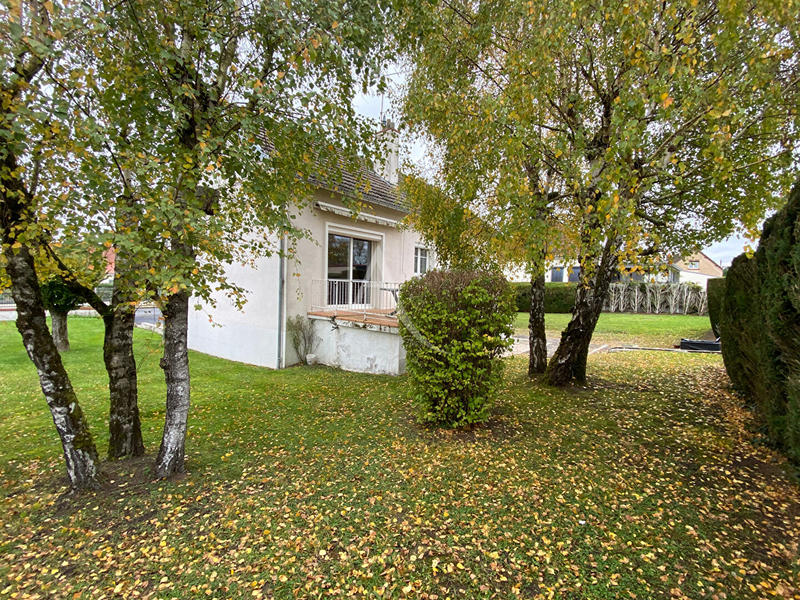 Maison - 107 m² - 6 pièces