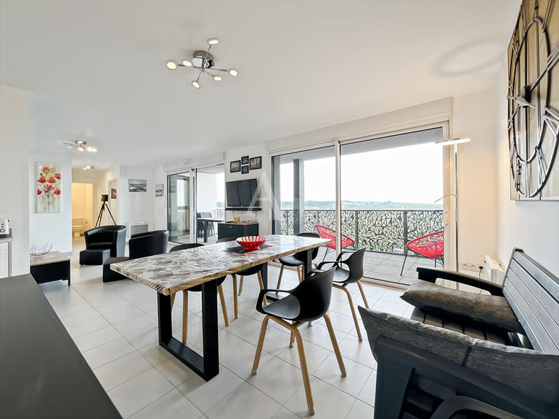 Appartement - 87 m² - 3 pièces