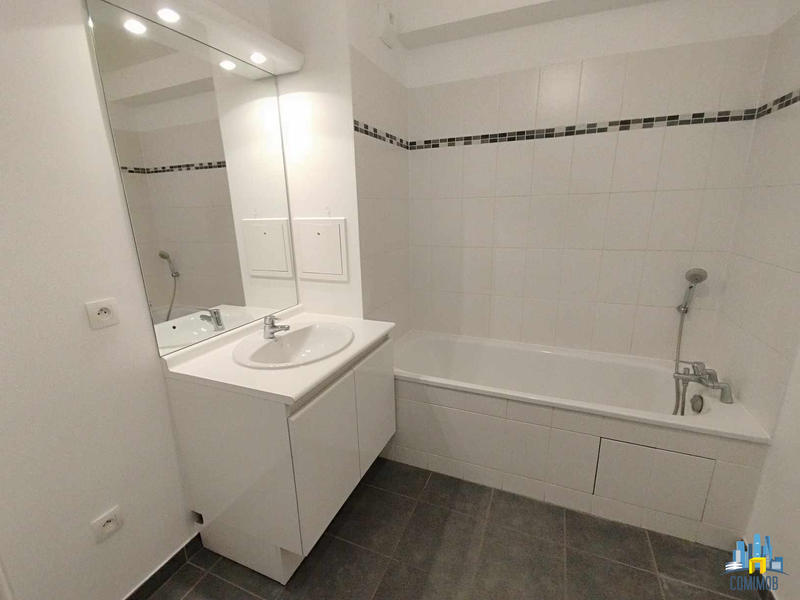 Appartement - 66 m² - 3 pièces