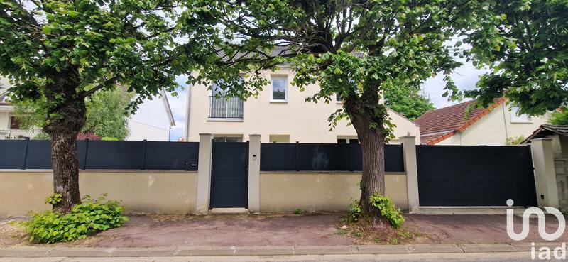 Maison - 110 m² - 4 pièces