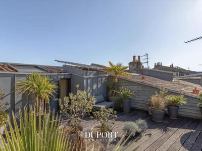 Appartement - 322 m² - 8 pièces