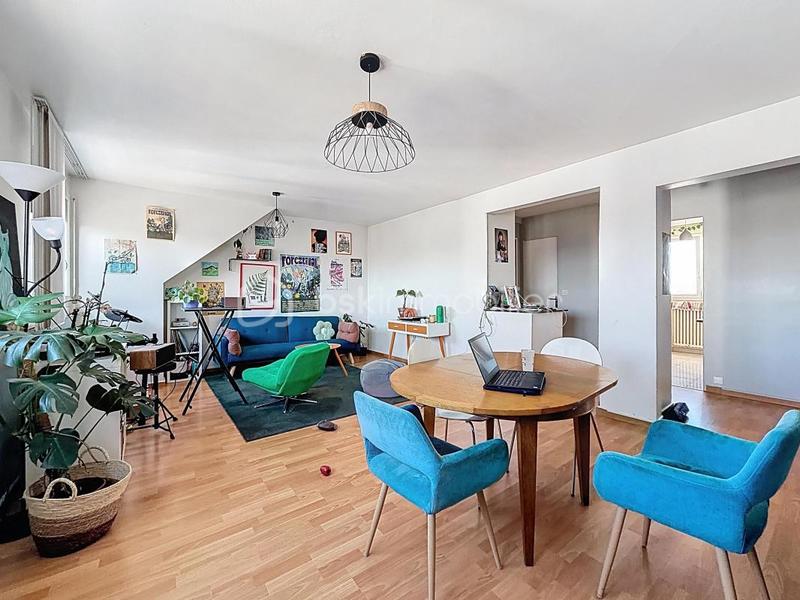 Appartement - 70 m² - 4 pièces