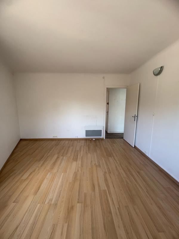 Appartement - 65 m² - 4 pièces