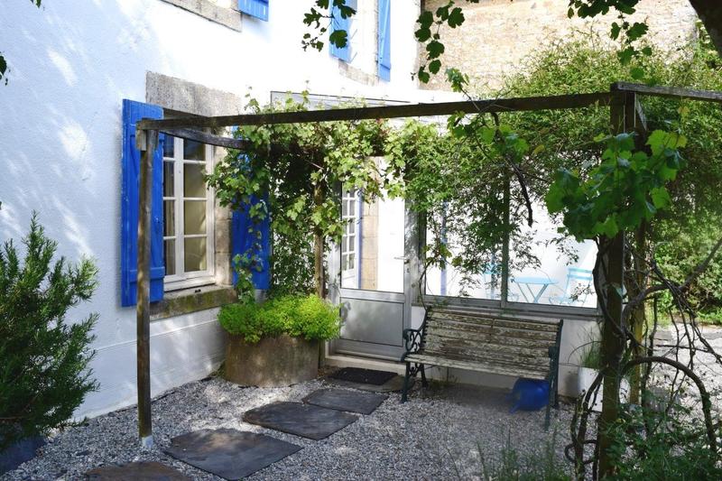 Maison - 195 m² - 8 pièces