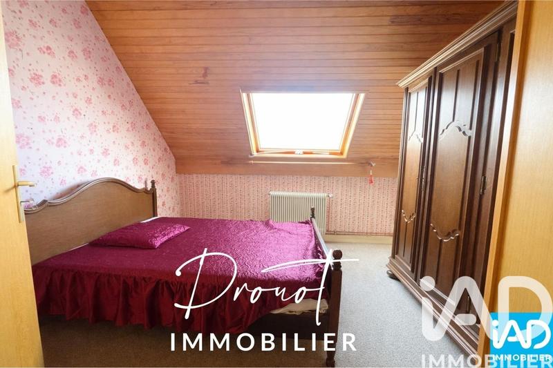 Maison - 176 m² - 8 pièces