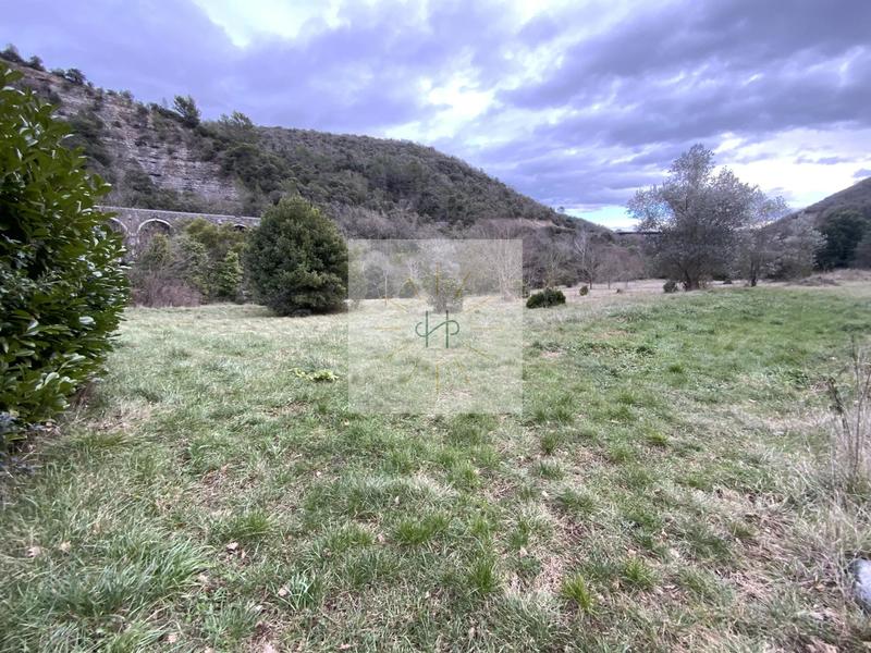 Maison - 200 m² - 8 pièces