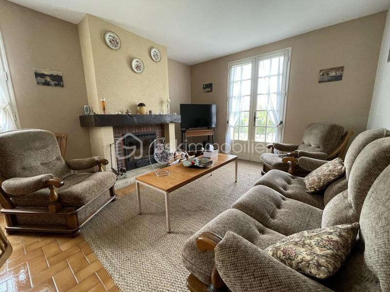 Maison traditionnelle - 92 m² - 4 pièces