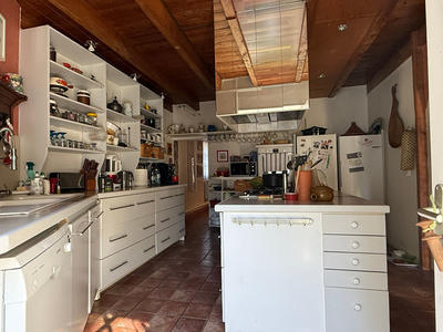 Maison - 197 m² - 7 pièces