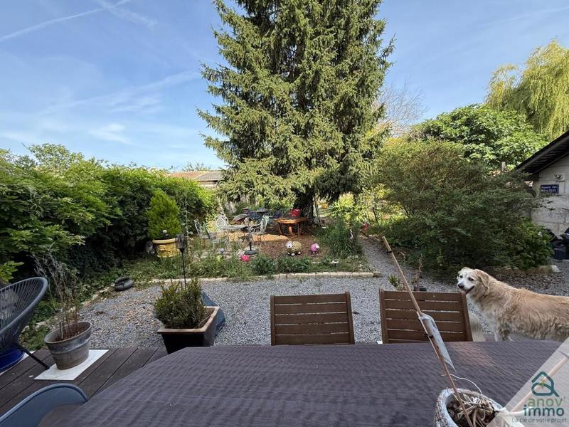 Maison - 255 m² - 10 pièces