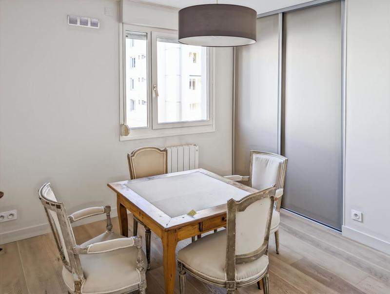 Appartement - 129 m² - 5 pièces