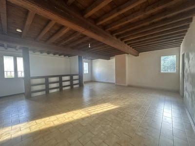 Appartement - 116 m² - 5 pièces