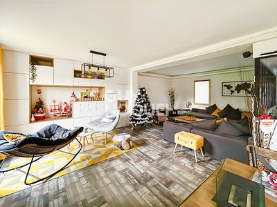 Maison - 160 m² - 7 pièces