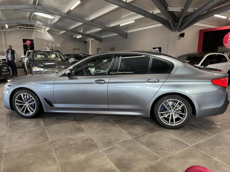 Bmw Série 5 530d - Bva Sport Steptronic Berline G30 F90 m Phase 1 / Garantie 12 Mois