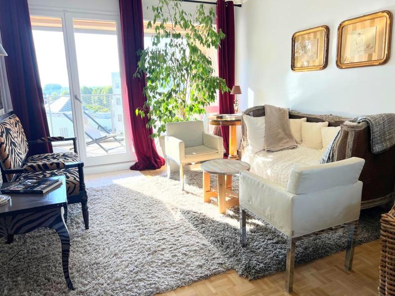 Appartement - 93 m² - 4 pièces