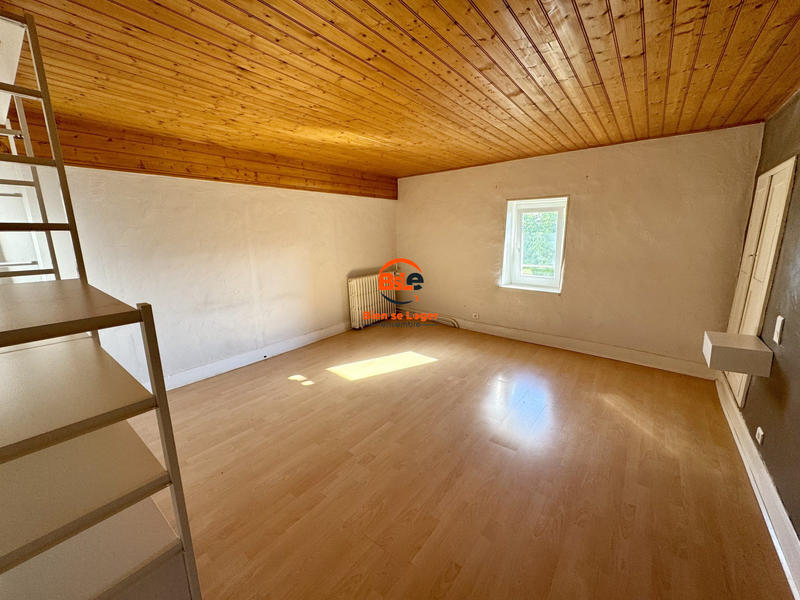 Maison - 96 m² - 3 pièces