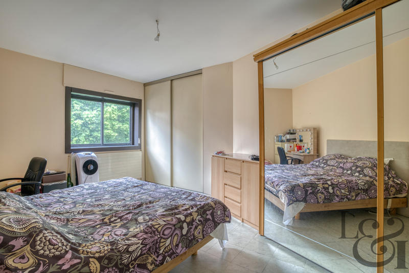 Appartement - 165 m² - 5 pièces