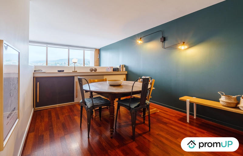 Appartement - 105 m² - 4 pièces