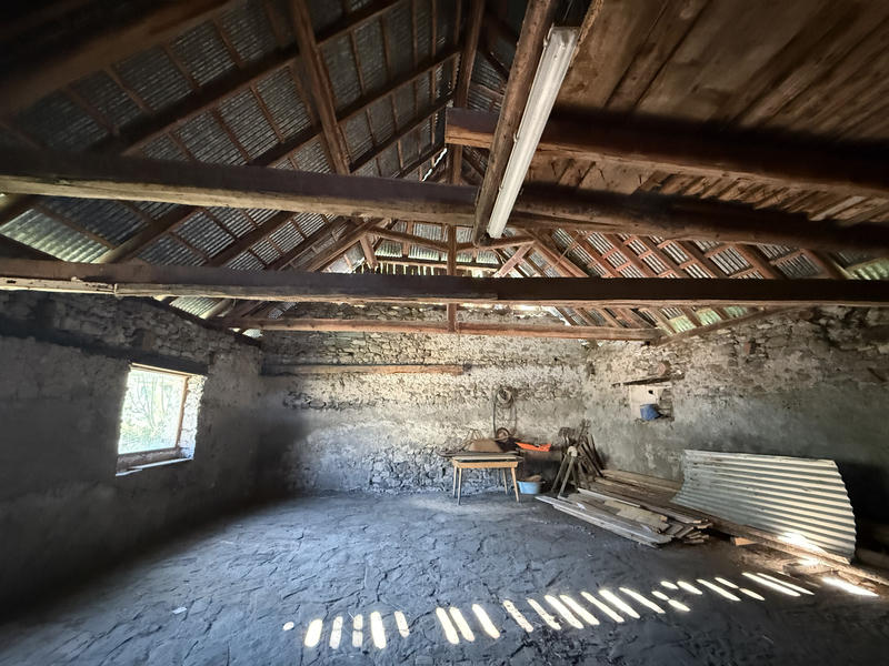 Propriété - 200 m² - 8 pièces