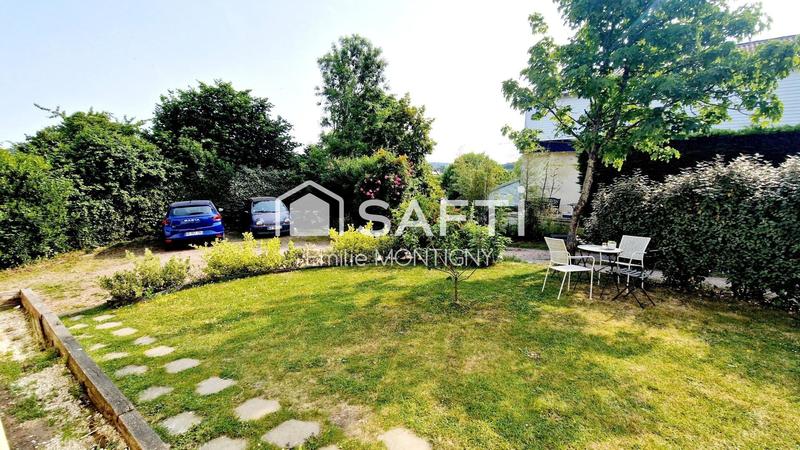 Maison - 186 m² - 8 pièces