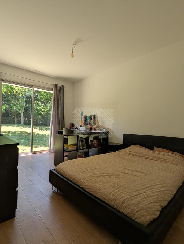 Maison - 220 m² - 7 pièces