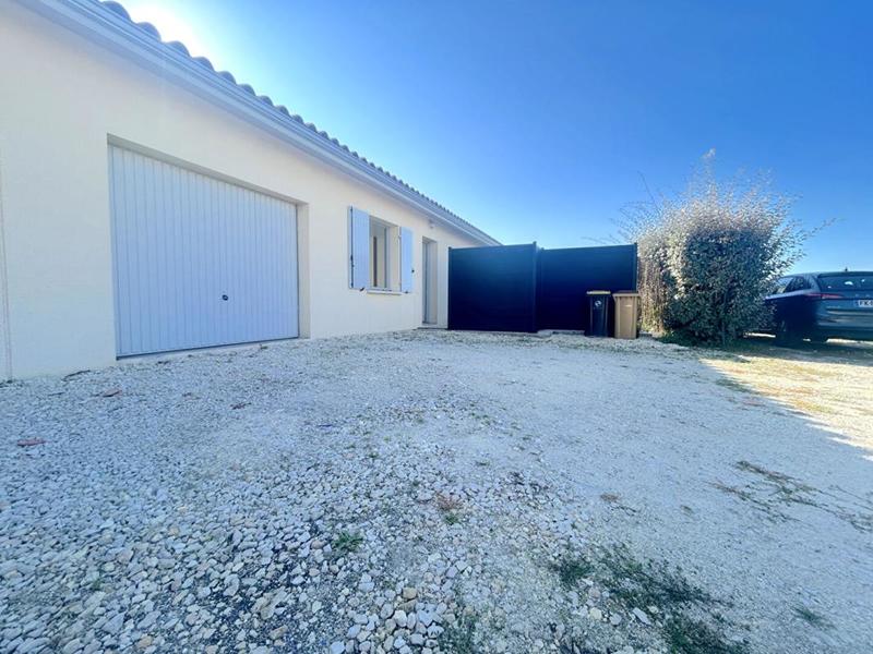 Maison - 74 m² - 4 pièces
