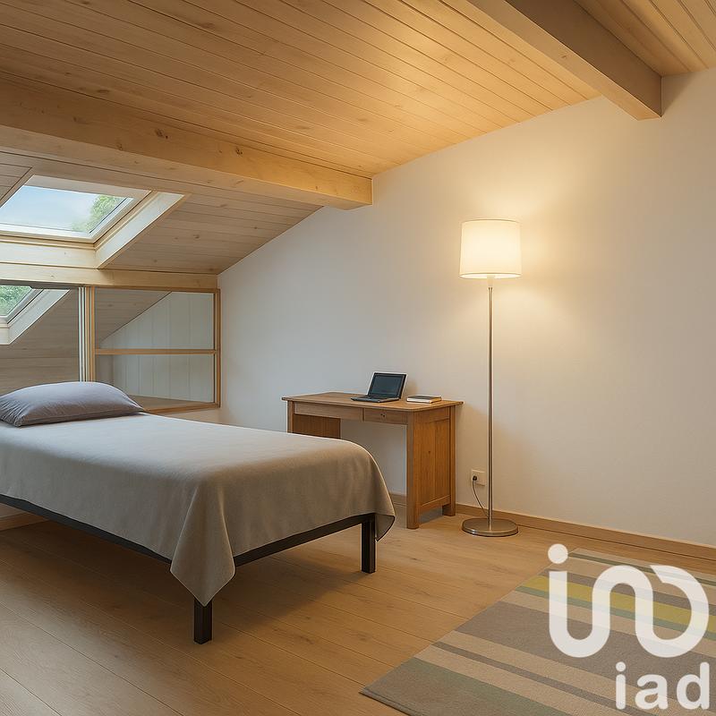 Maison - 93 m² - 4 pièces