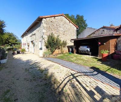 Longère - 209 m² - 6 pièces