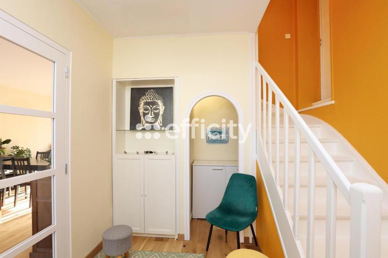 Maison - 105 m² - 5 pièces