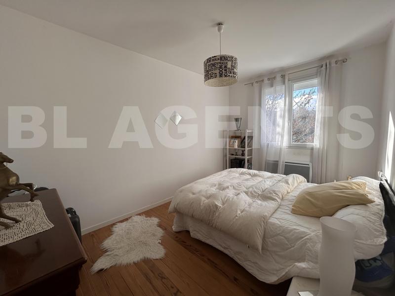 Maison de ville - 141 m² - 8 pièces