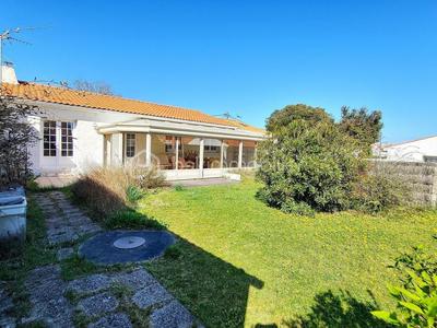 Maison - 143 m² - 5 pièces