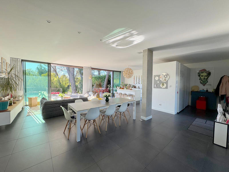 Maison - 160 m² - 4 pièces