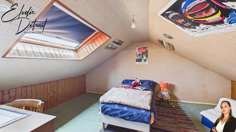 Maison - 96 m² - 6 pièces