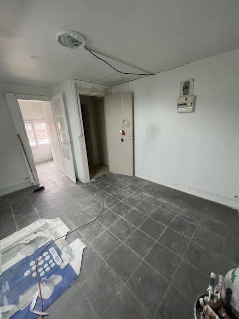 Local commercial - 15 m² - 2 pièces