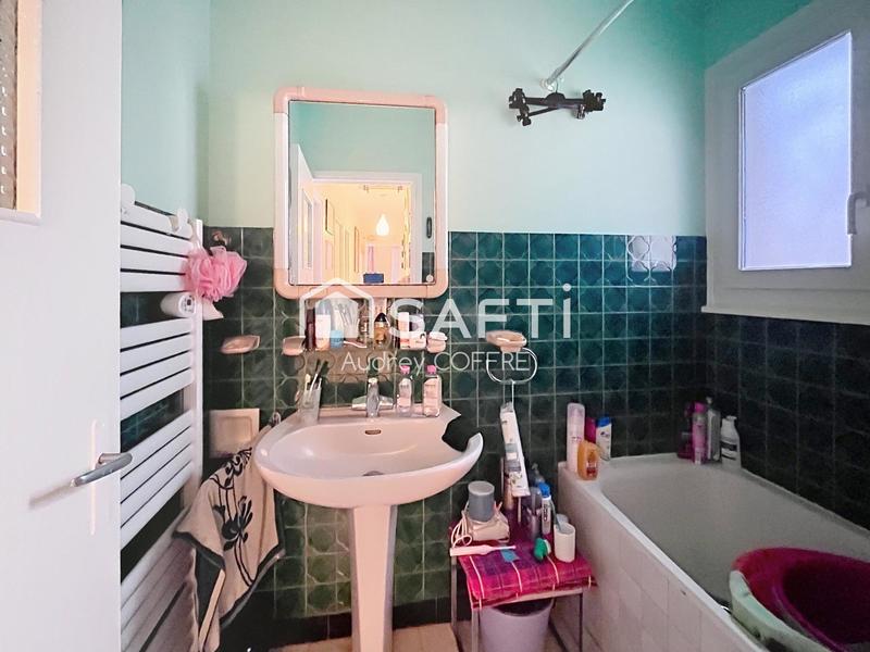 Maison - 110 m² - 5 pièces