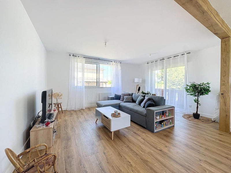 Maison - 83 m² - 4 pièces