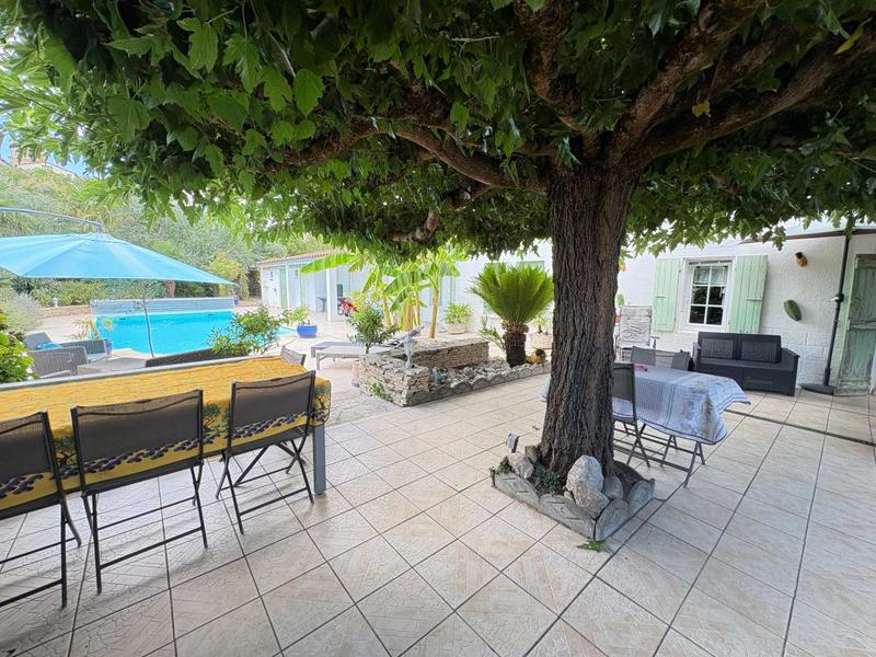 Maison - 175 m² - 6 pièces