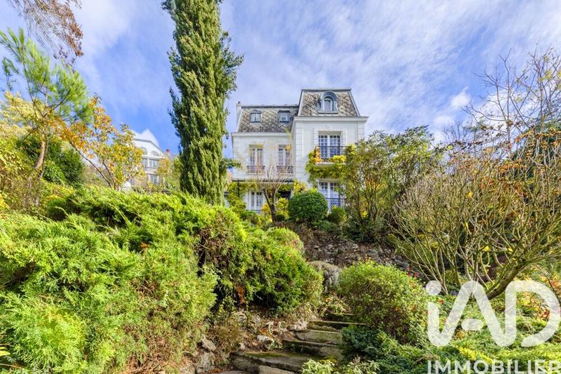 Maison - 175 m² - 8 pièces