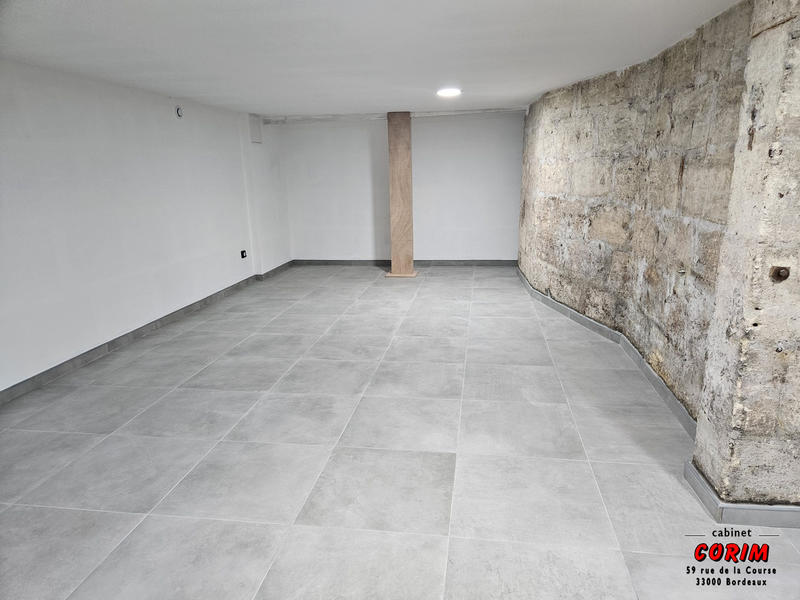 Maison - 90 m² - 3 pièces