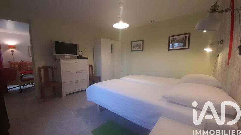 Maison - 300 m² - 9 pièces