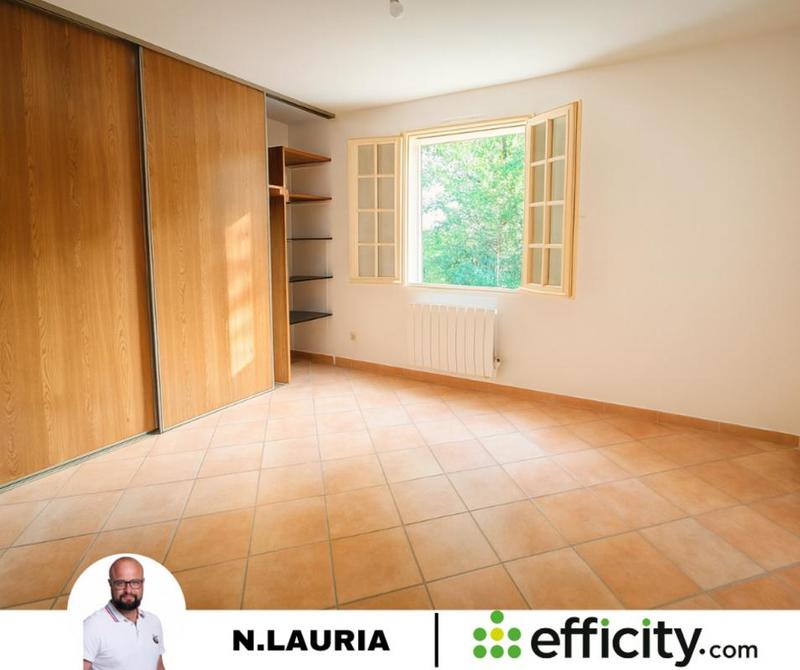 Maison - 111 m² - 6 pièces