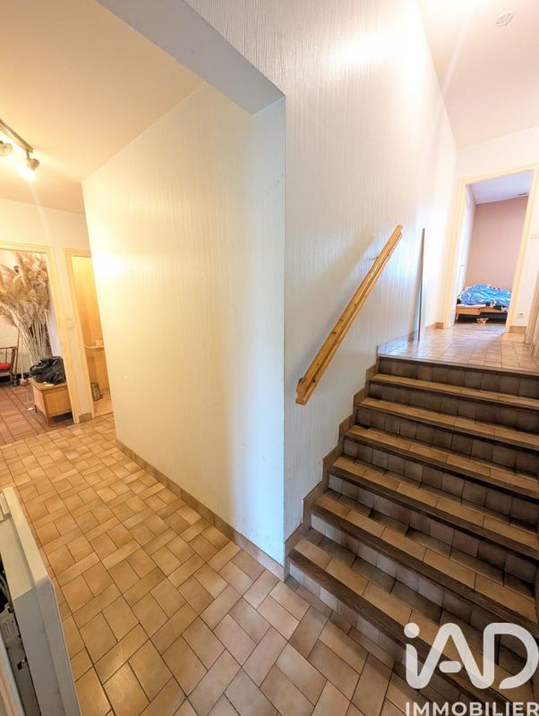 Maison - 175 m² - 8 pièces