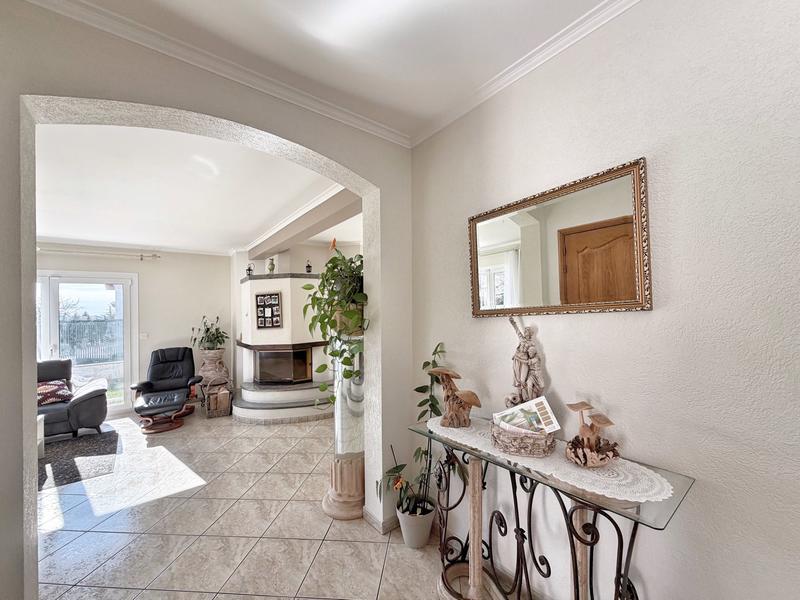 Maison - 206 m² - 6 pièces