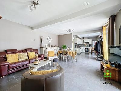 Maison - 82 m² - 3 pièces