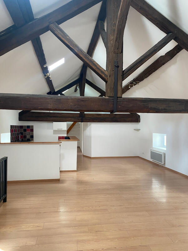 Appartement - 100 m² - 3 pièces