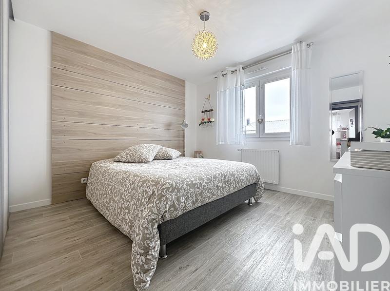 Maison - 111 m² - 6 pièces