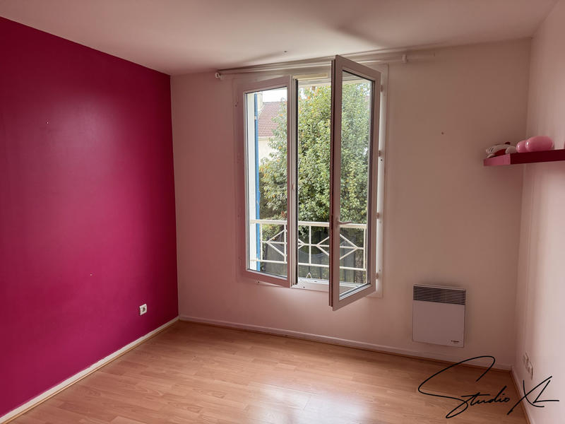 Maison traditionnelle - 121 m² - 7 pièces